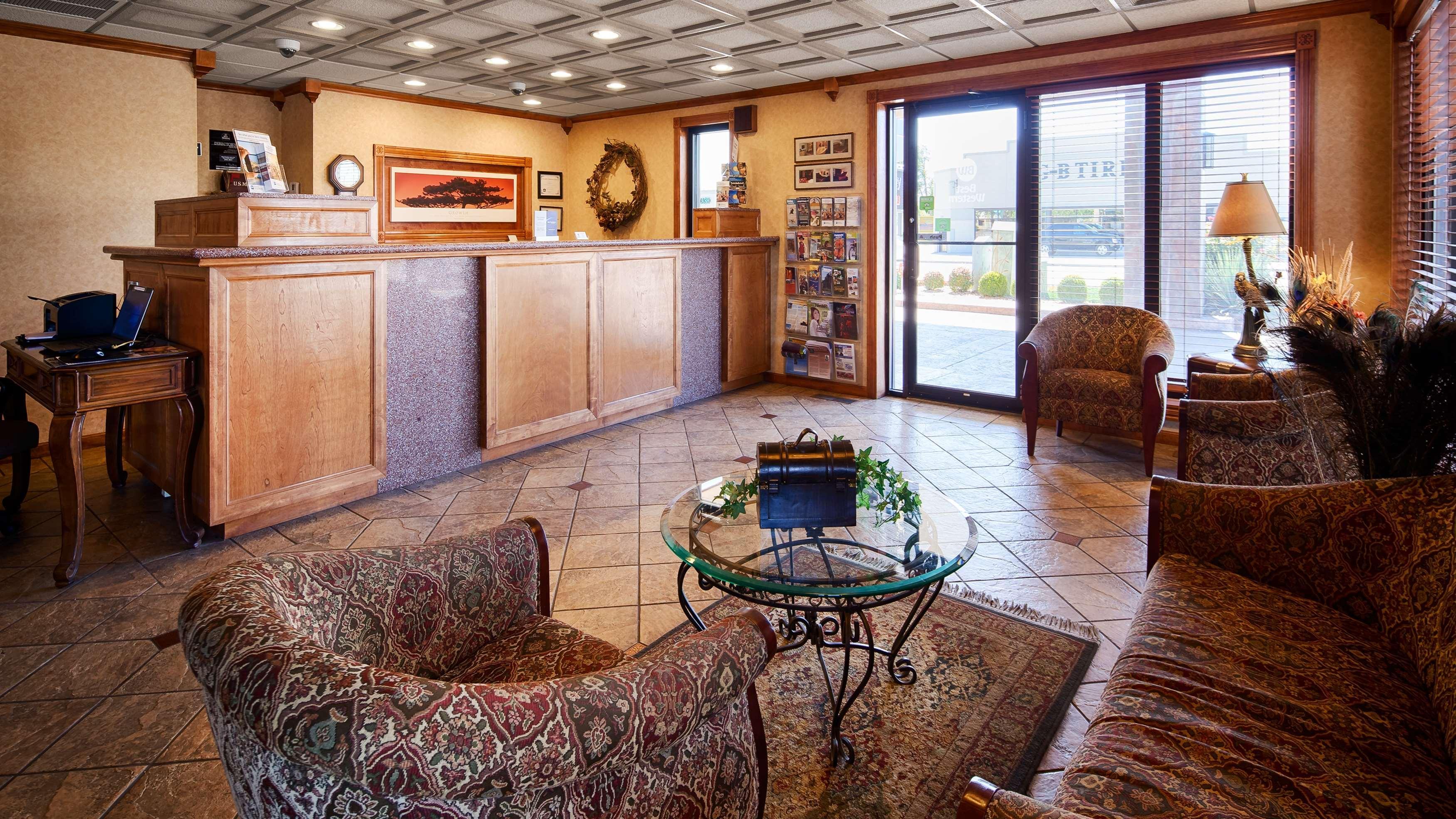 Best Western Angus Inn Great Bend Экстерьер фото