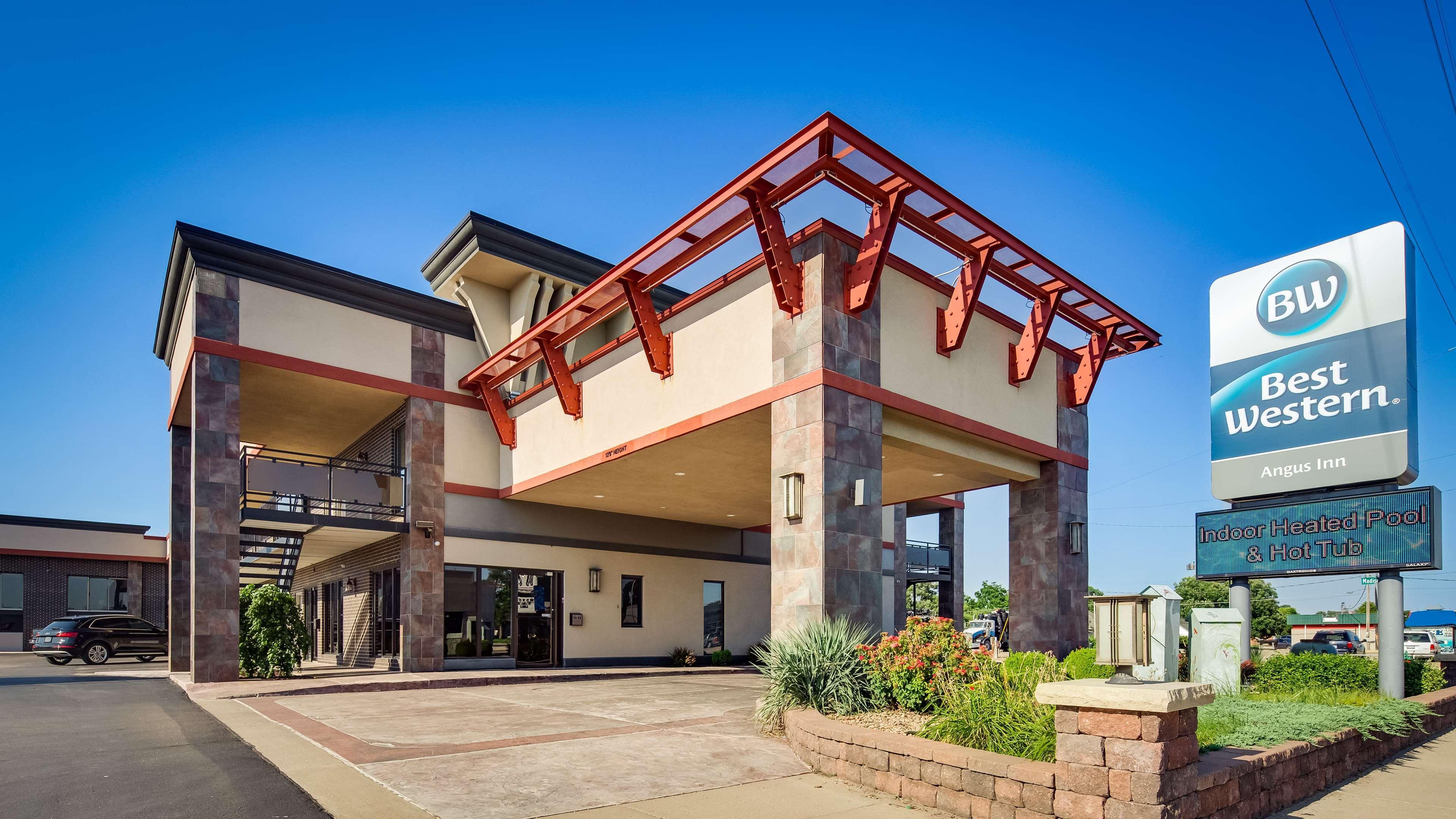 Best Western Angus Inn Great Bend Экстерьер фото