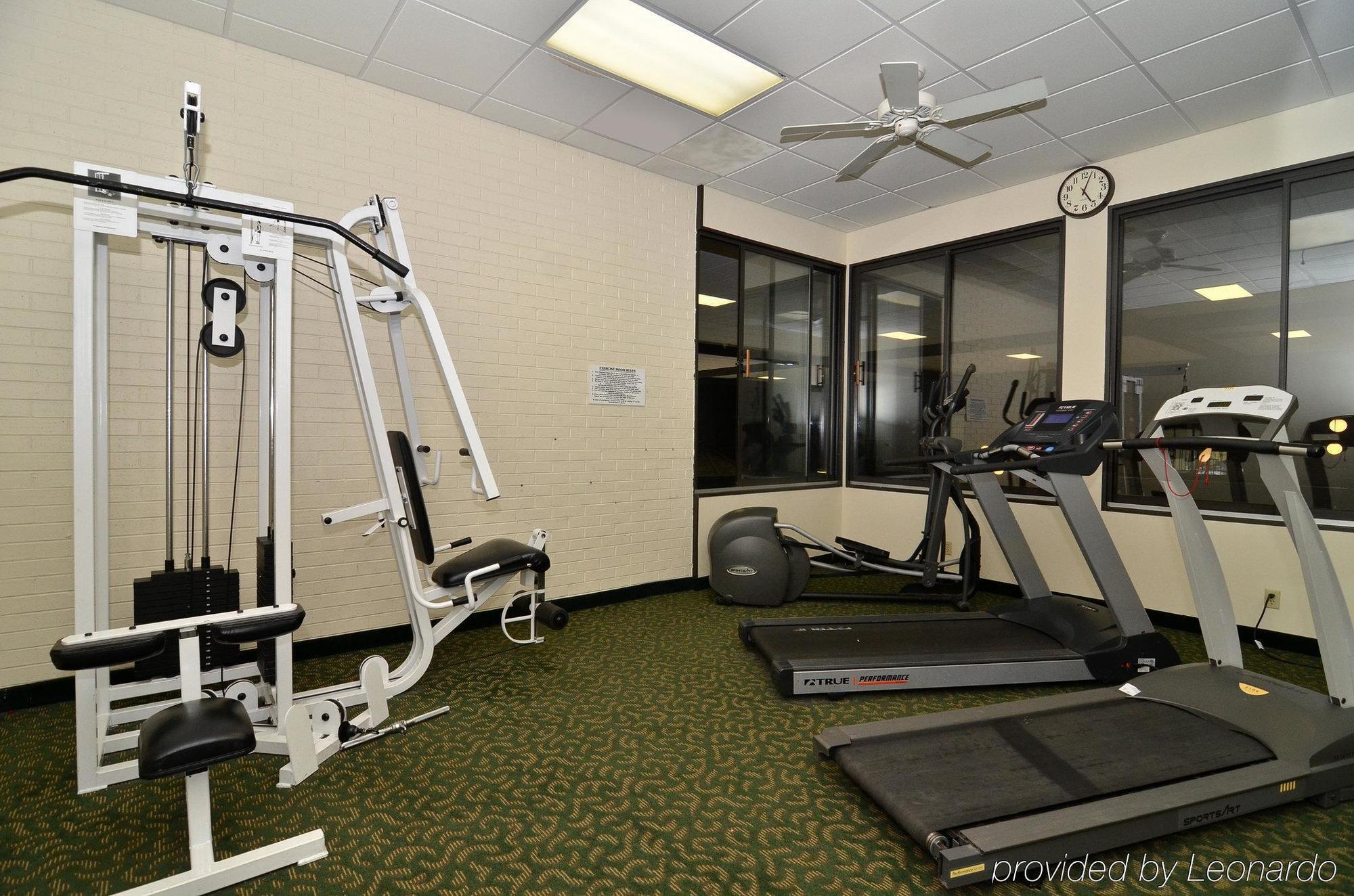 Best Western Angus Inn Great Bend Удобства фото