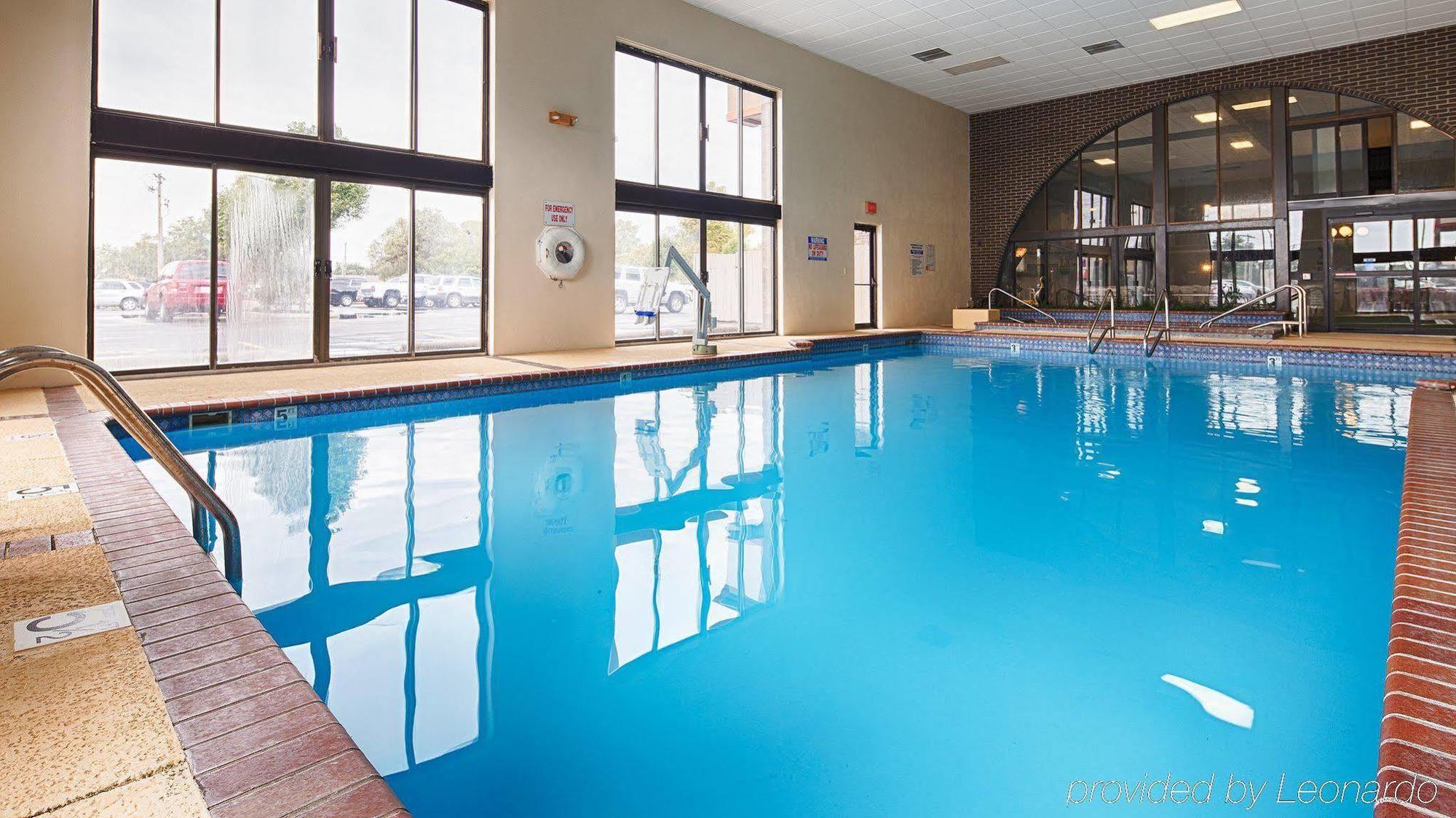 Best Western Angus Inn Great Bend Экстерьер фото